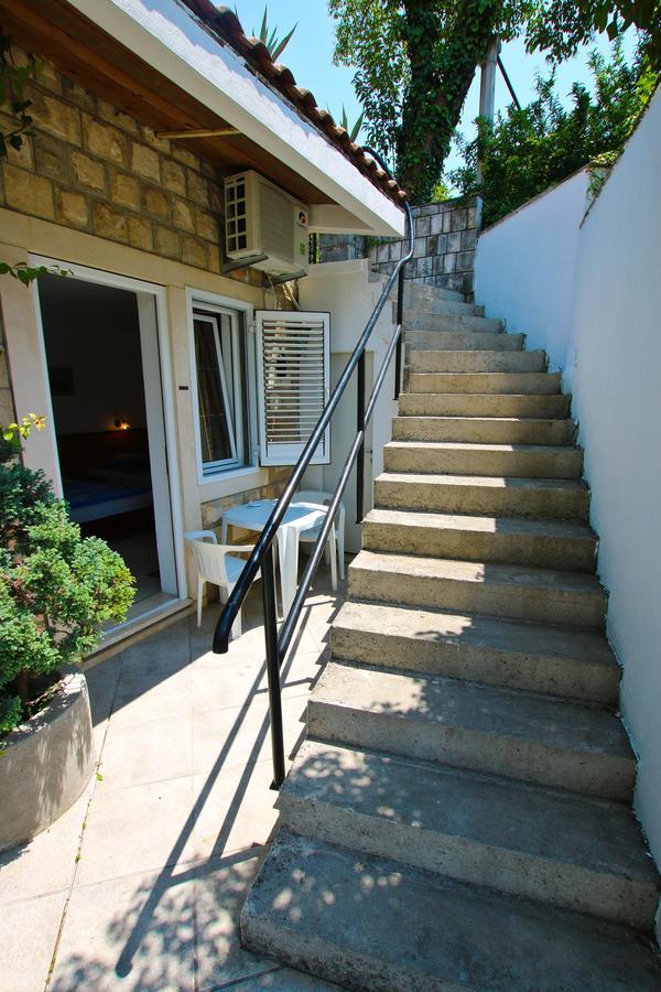 Guest House Saga Χέρτσεγκ Νόβι Εξωτερικό φωτογραφία