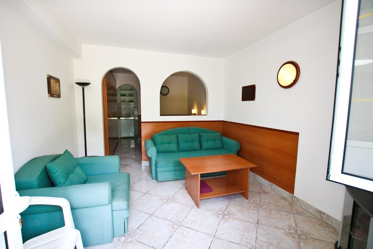 Guest House Saga Χέρτσεγκ Νόβι Εξωτερικό φωτογραφία