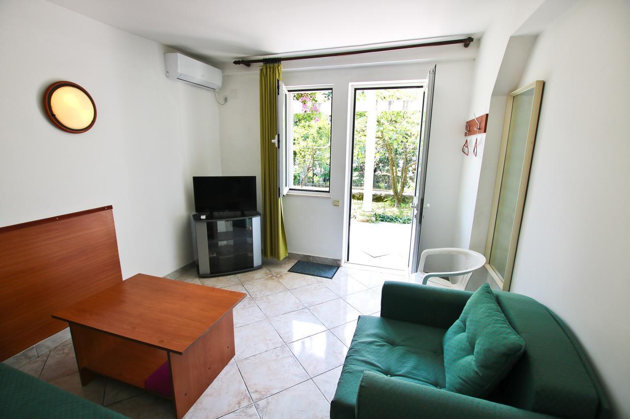 Guest House Saga Χέρτσεγκ Νόβι Εξωτερικό φωτογραφία