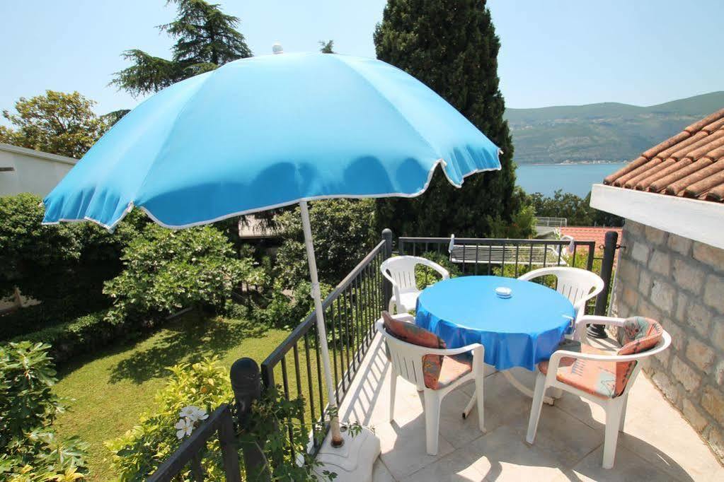 Guest House Saga Χέρτσεγκ Νόβι Εξωτερικό φωτογραφία